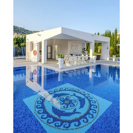 Royale * Peja